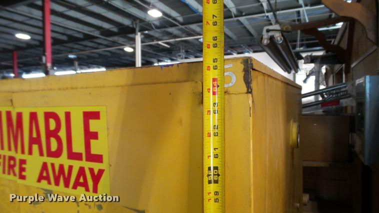 image for item DT9514 Flammable storage cabinet