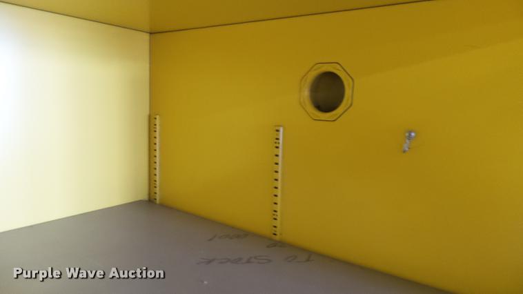 image for item DT9514 Flammable storage cabinet