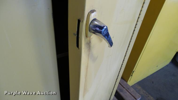 image for item DT9514 Flammable storage cabinet