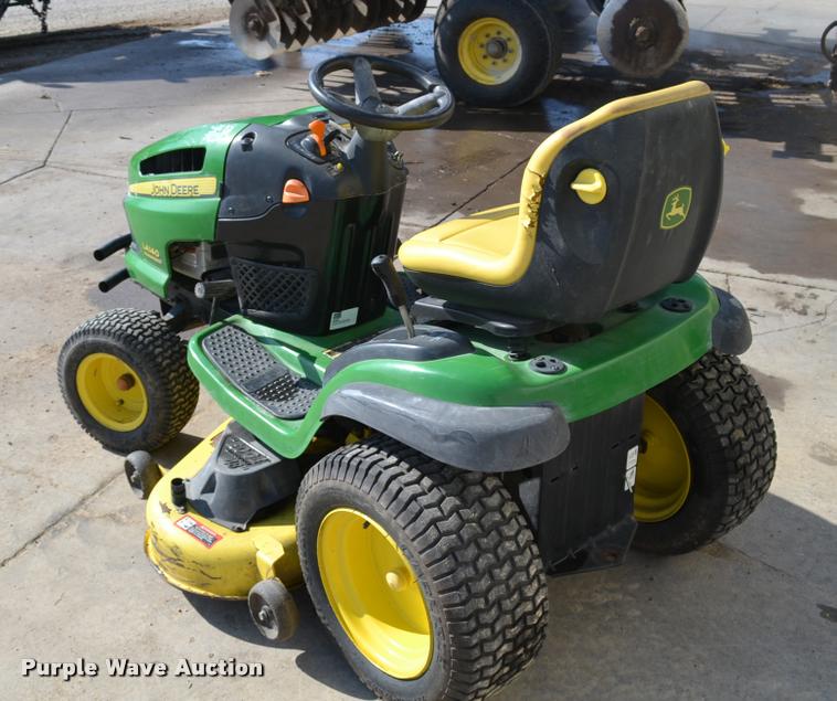 2007 John Deere LA140 lawn mower in Abilene, KS Item G1091 sold