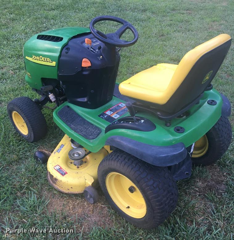 image for item G1118 John Deere L130 riding lawn mower