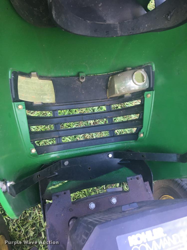 image for item G1118 John Deere L130 riding lawn mower