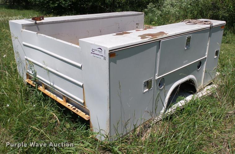 image for item J2502 Stahl utility bed