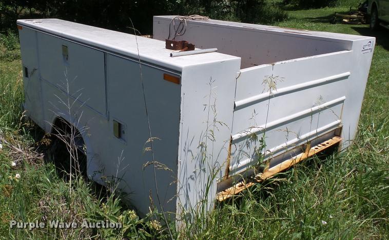 image for item J2502 Stahl utility bed