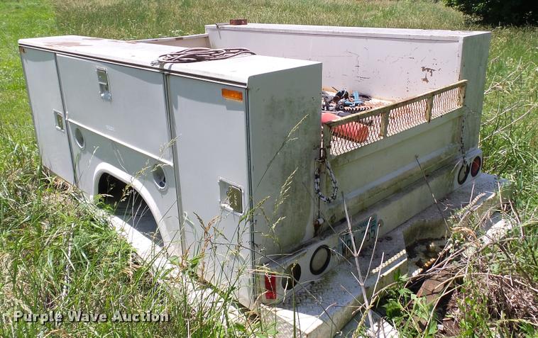 image for item J2502 Stahl utility bed