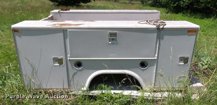 image for item J2502 Stahl utility bed