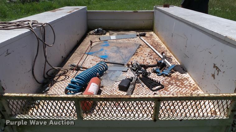 image for item J2502 Stahl utility bed