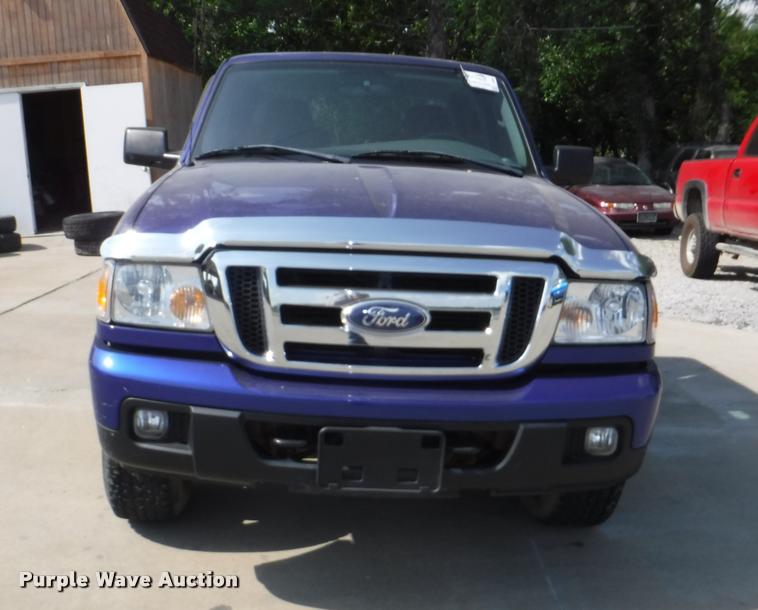 image for item J5688 2006 Ford Ranger XLT pickup truck