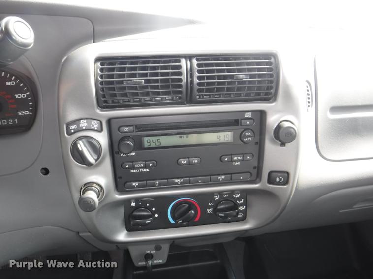 image for item J5688 2006 Ford Ranger XLT pickup truck