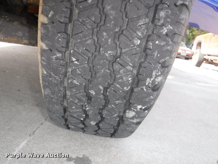 image for item J5688 2006 Ford Ranger XLT pickup truck