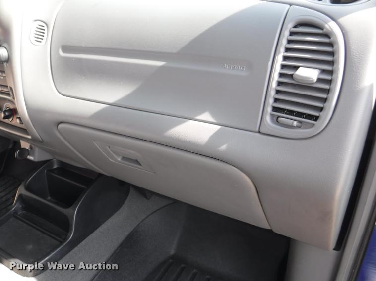 image for item J5688 2006 Ford Ranger XLT pickup truck