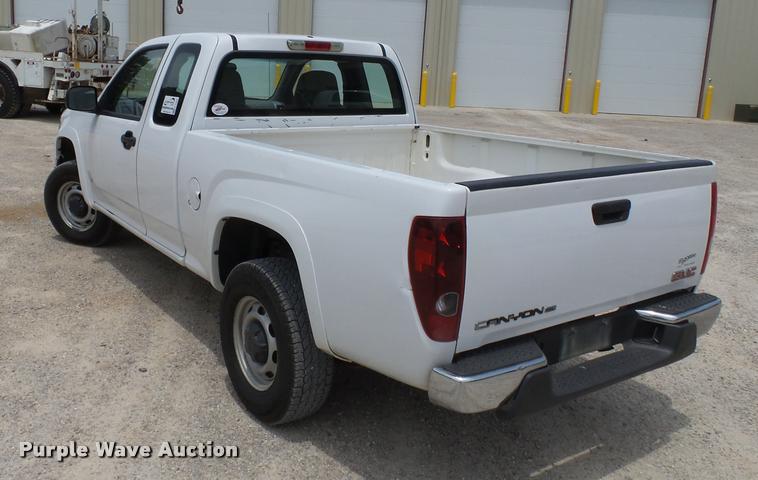 image for item K3269 2008 GMC Canyon Ext. Cab pickup truck