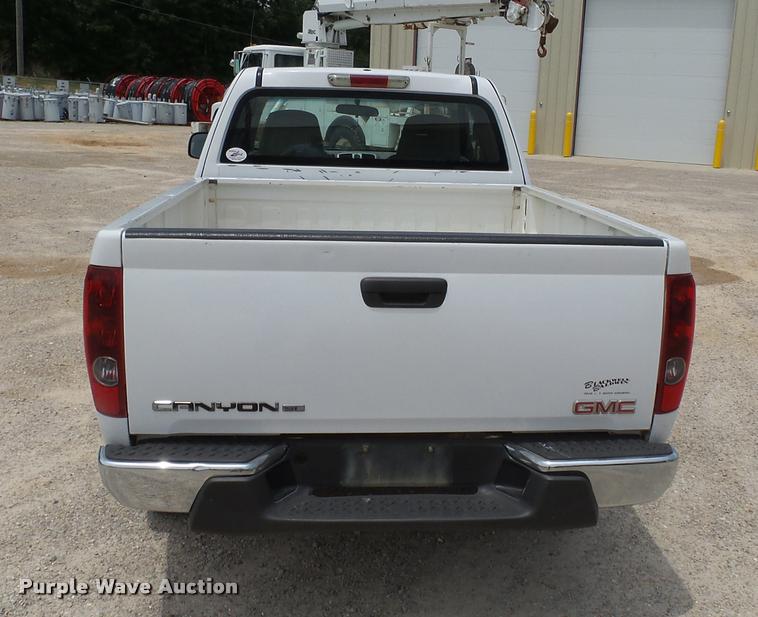 image for item K3269 2008 GMC Canyon Ext. Cab pickup truck