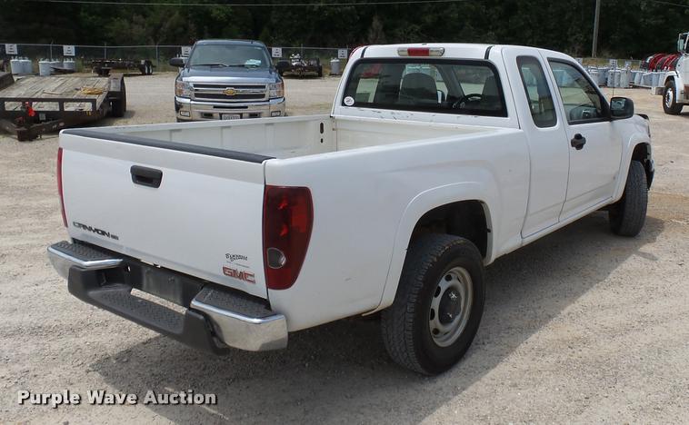 image for item K3269 2008 GMC Canyon Ext. Cab pickup truck