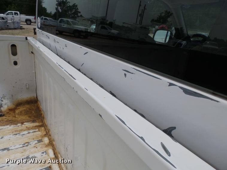 image for item K3269 2008 GMC Canyon Ext. Cab pickup truck