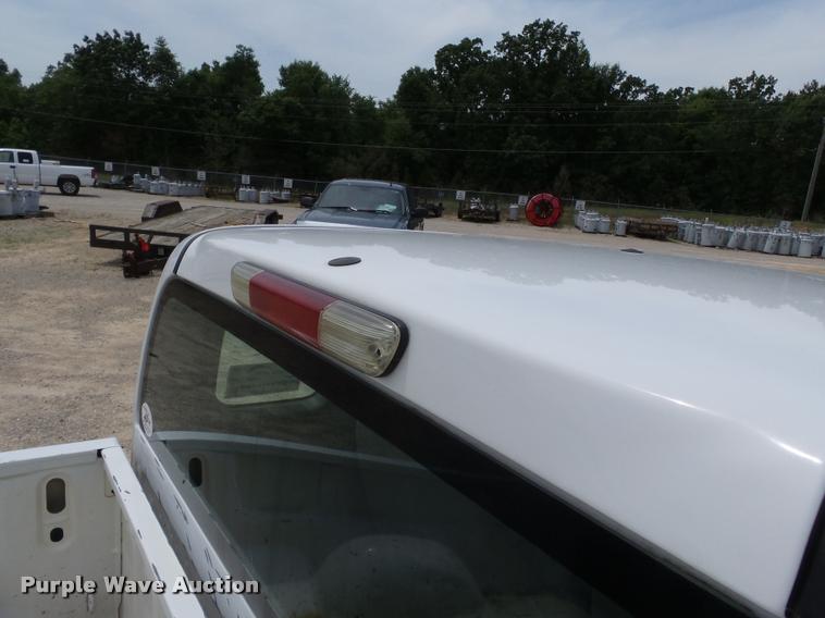 image for item K3269 2008 GMC Canyon Ext. Cab pickup truck