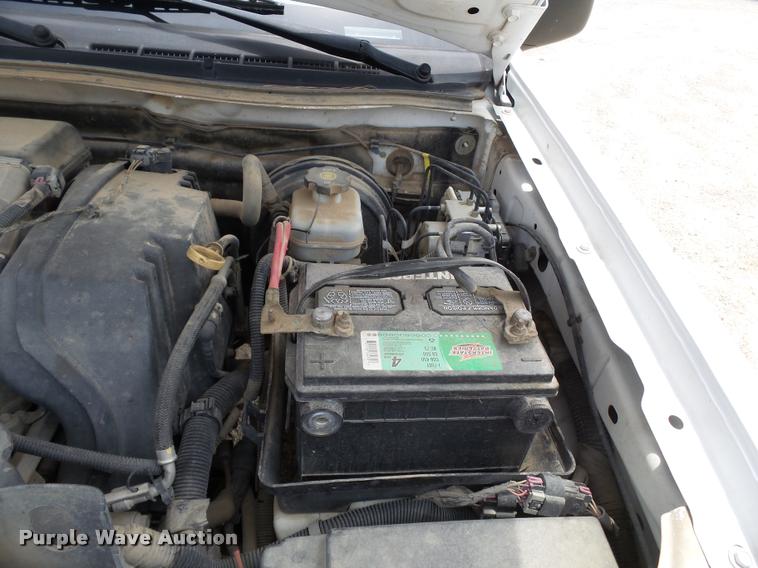 image for item K3269 2008 GMC Canyon Ext. Cab pickup truck