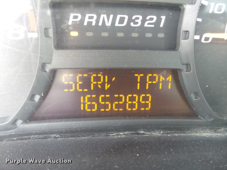 image for item K3269 2008 GMC Canyon Ext. Cab pickup truck