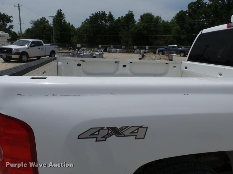 image for item K3270 2009 Chevrolet Silverado 1500 Ext. Cab pickup truck