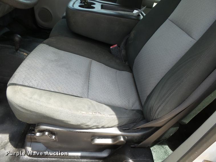 image for item K3270 2009 Chevrolet Silverado 1500 Ext. Cab pickup truck