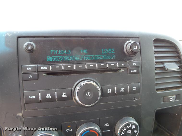 image for item K3270 2009 Chevrolet Silverado 1500 Ext. Cab pickup truck