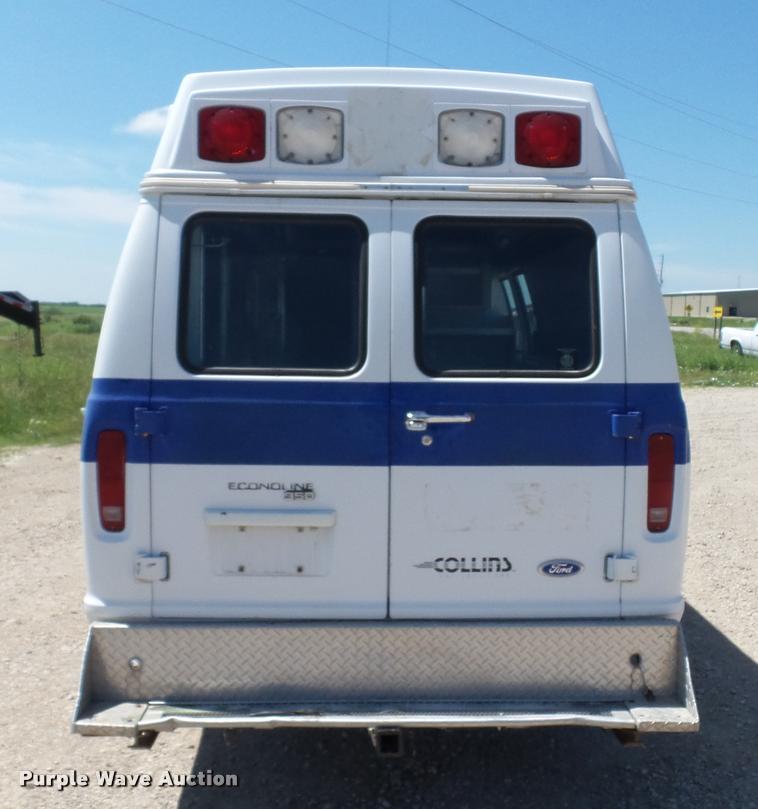 image for item K4950 1991 Ford Econoline E350 ambulance