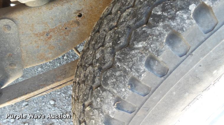 image for item K4950 1991 Ford Econoline E350 ambulance