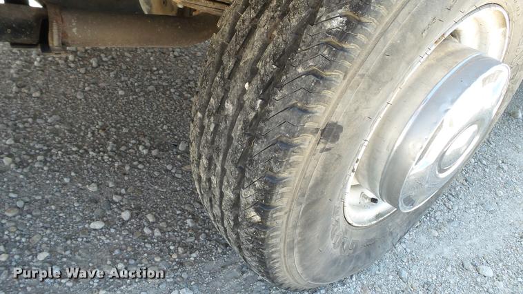 image for item K4950 1991 Ford Econoline E350 ambulance