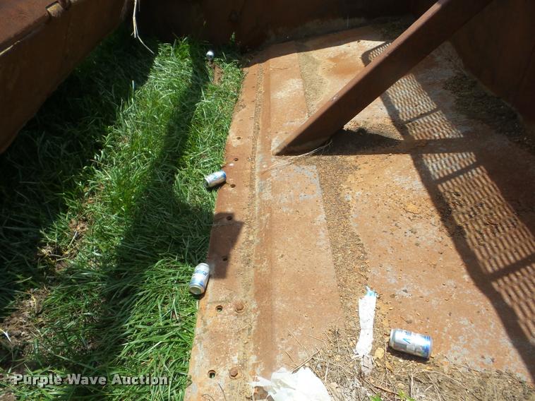 image for item BI9689 Penn scraper