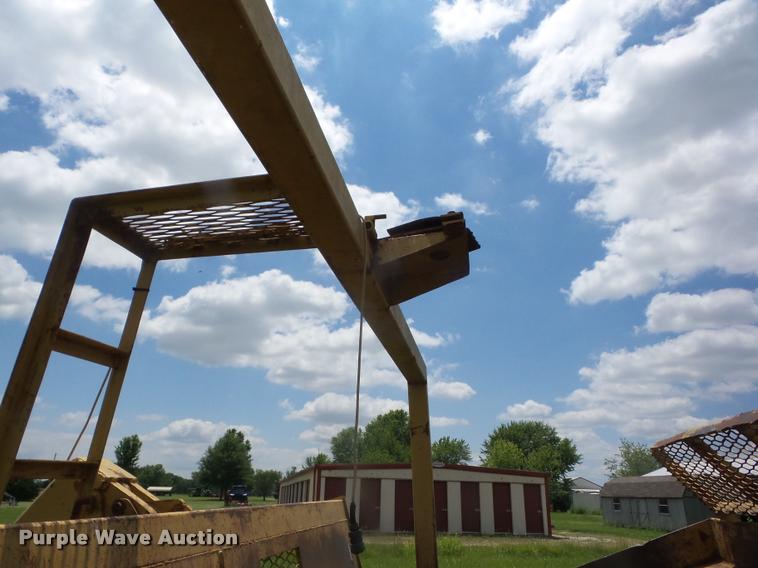 image for item BI9689 Penn scraper