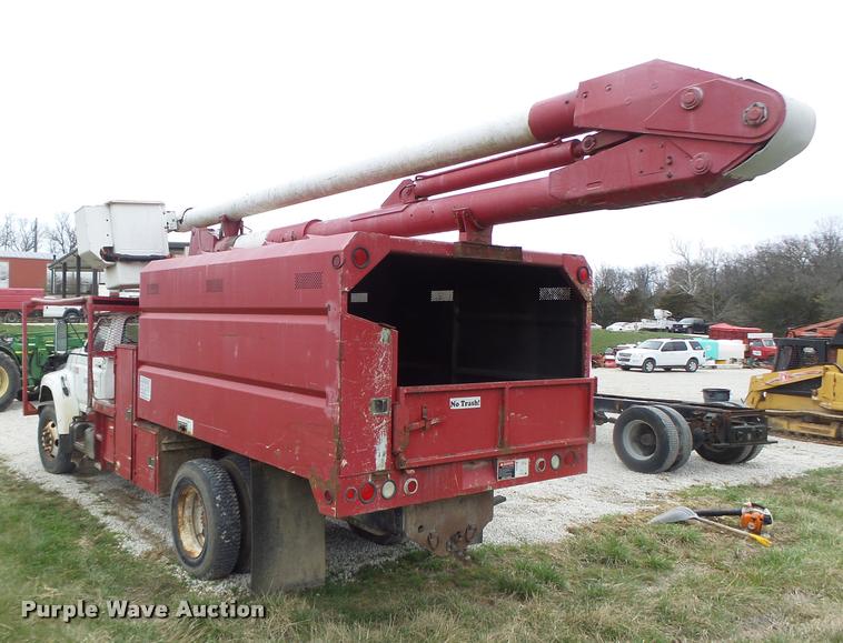 image for item DA3395 1998 Ford F800 bucket truck