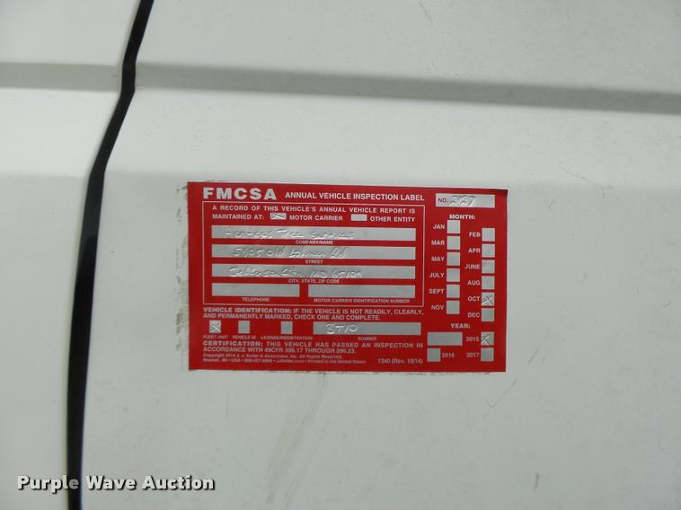 image for item DA3395 1998 Ford F800 bucket truck