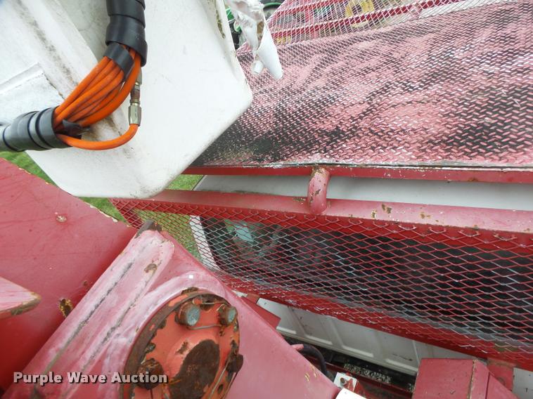 image for item DA3395 1998 Ford F800 bucket truck