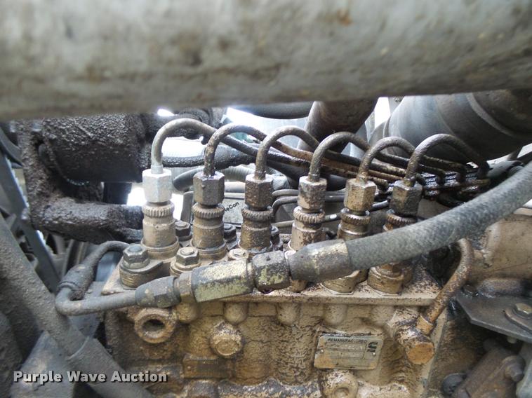 image for item DA3395 1998 Ford F800 bucket truck