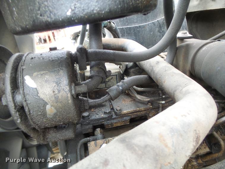 image for item DA3395 1998 Ford F800 bucket truck