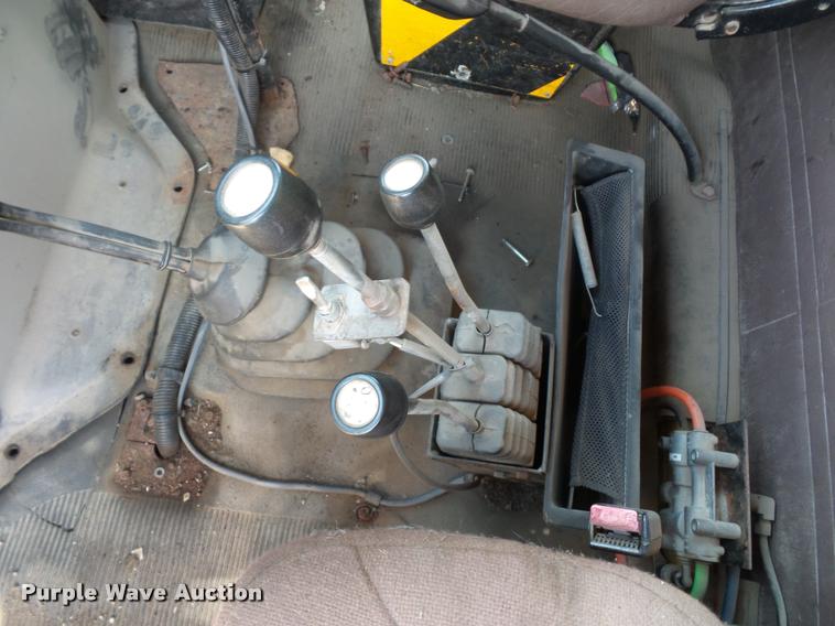 image for item DA4929 1998 International 4900 dump truck