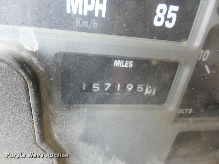 image for item DA4929 1998 International 4900 dump truck