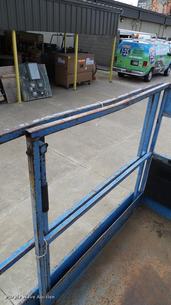 image for item DA6161 Mark Lift CH scissor lift