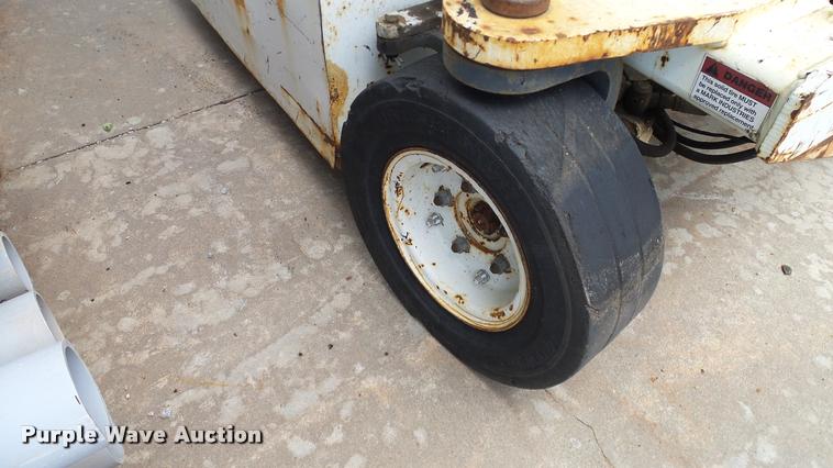 image for item DA6161 Mark Lift CH scissor lift