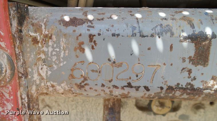 image for item DA6185 Sky Jack SJII 3220 scissor lift