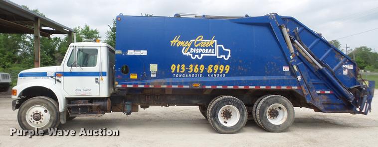 image for item DA6292 1992 International 4900 refuse truck