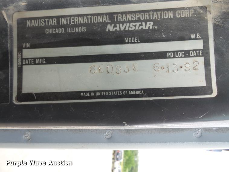 image for item DA6292 1992 International 4900 refuse truck