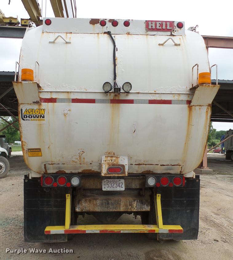 image for item DA6294 1999 Volvo Autocar WXR refuse truck