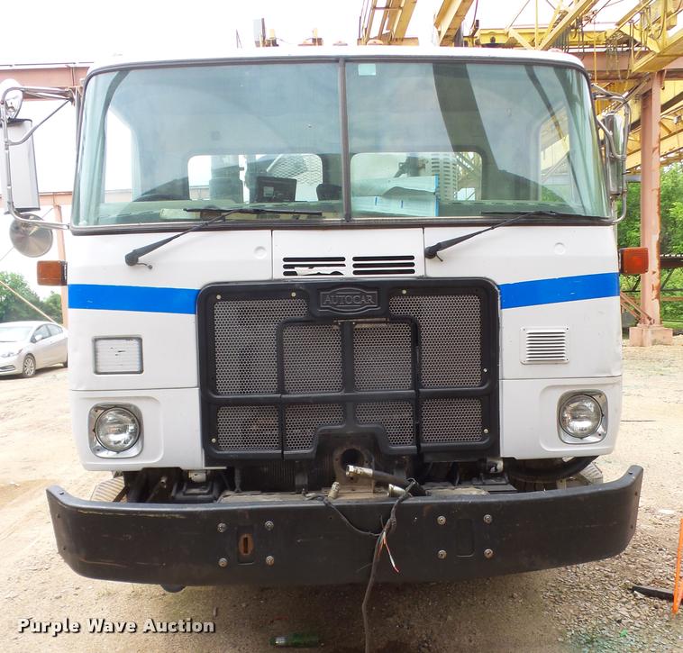 image for item DA6294 1999 Volvo Autocar WXR refuse truck