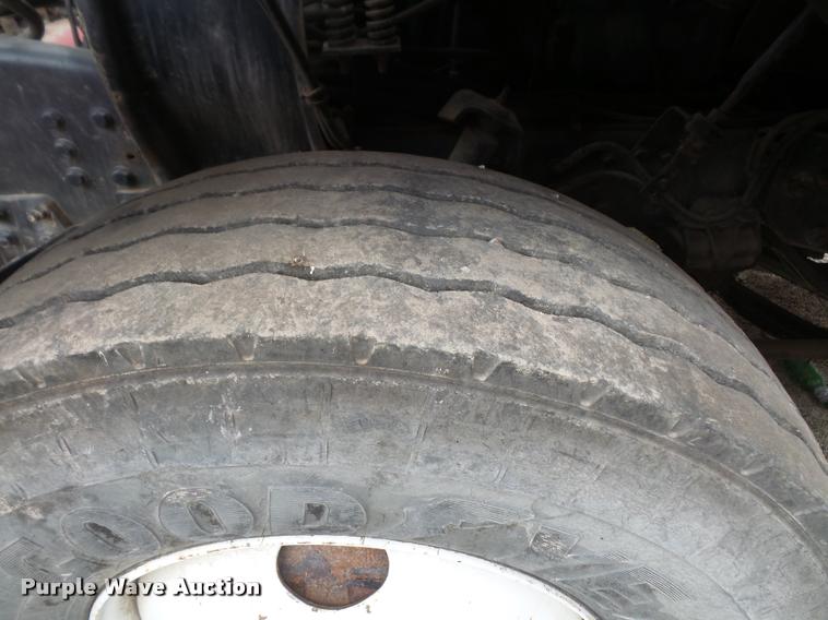 image for item DA6294 1999 Volvo Autocar WXR refuse truck