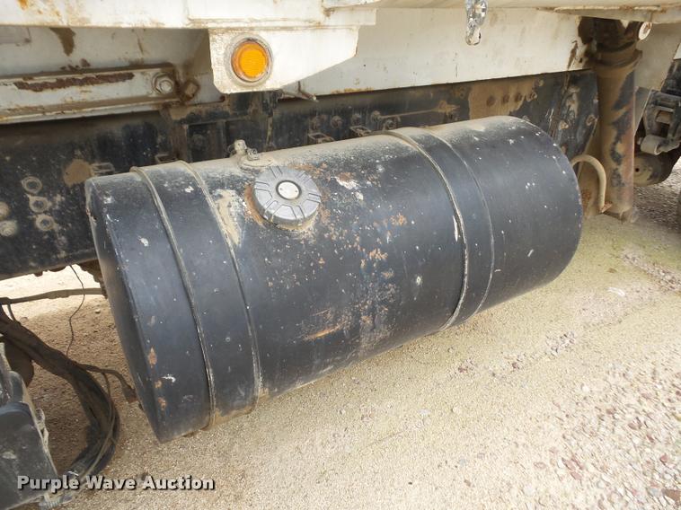 image for item DA6294 1999 Volvo Autocar WXR refuse truck