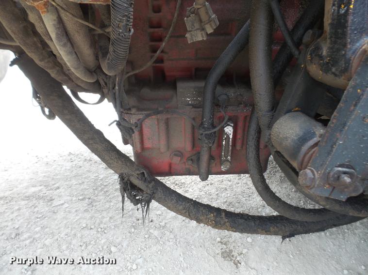 image for item DA6296 1998 Peterbilt 320 refuse truck