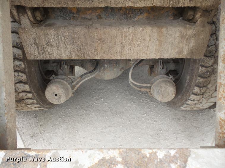 image for item DA6296 1998 Peterbilt 320 refuse truck