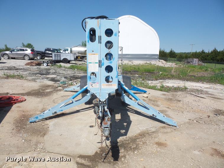 image for item DA6301 2006 Genie TZ-34/20 boom lift
