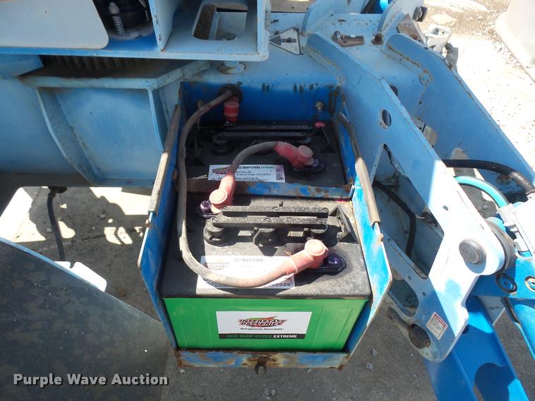 image for item DA6301 2006 Genie TZ-34/20 boom lift